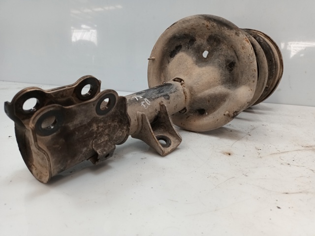 546511D200 Amortiguador delantero izquierdo  comprar en Zaragoza