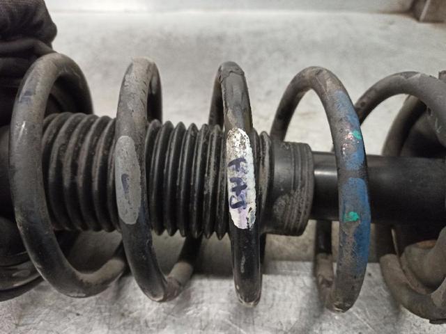546600X100 HYUNDAI Amortiguador delantero derecho  comprar en Jaén
