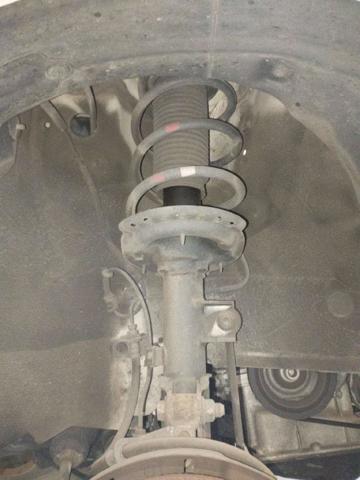 Amortiguador eje delantero derecha 546601W000 HYUNDAI