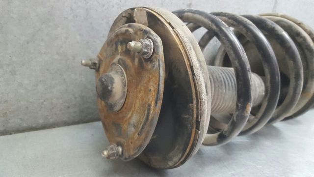 546602B200 HYUNDAI Amortiguador delantero derecho comprar Madrid