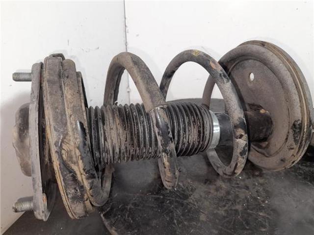 546611D200 HYUNDAI Amortiguador delantero derecho  en stock Gandía