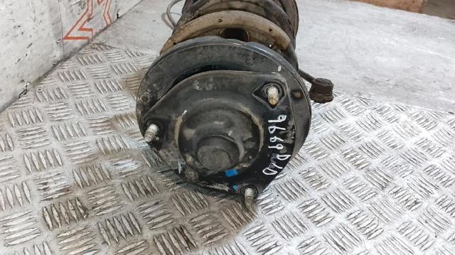 546611D200 HYUNDAI Amortiguador delantero derecho comprar Bilbao
