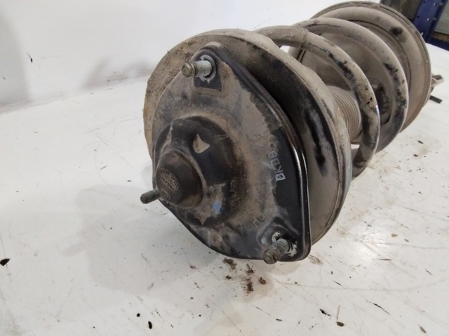 546611D201 HYUNDAI Amortiguador delantero derecho  disponible Alicante