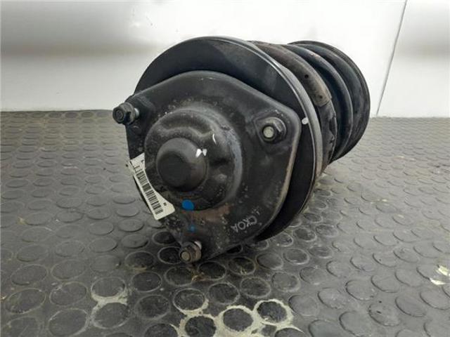 546611D201 HYUNDAI Amortiguador delantero derecho  comprar en Jaén