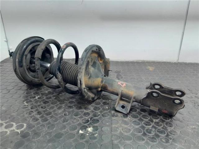 HYUNDAI 546611D201 Amortiguador delantero derecho  en stock Salamanca