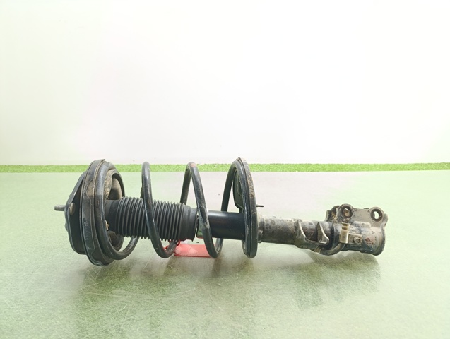 546611D201 HYUNDAI Amortiguador delantero derecho comprar Madrid
