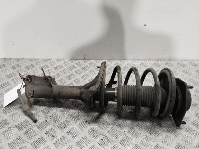 HYUNDAI 546612D100 Amortiguador delantero derecho  en stock Salamanca