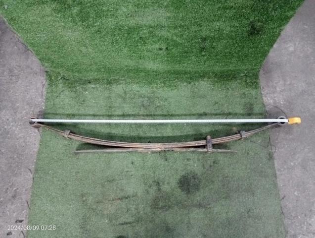 Ballesta trasera Nissan Navara D40