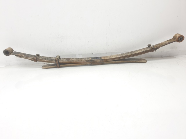 Ballesta trasera Nissan Navara D40M