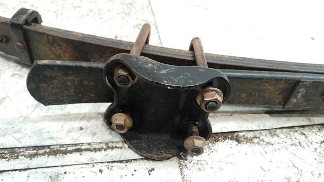 Ballesta trasera Nissan Navara D40