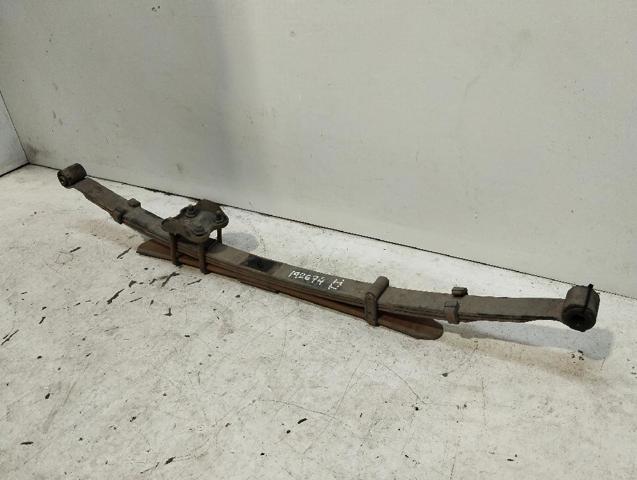 Ballesta trasera Nissan Navara D40