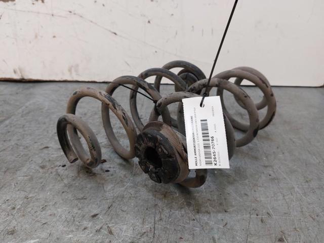 55020JD02A NISSAN Muelle trasero  comprar en Jaén