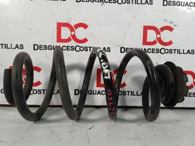 Muelle de suspensión trasero 55020JD04A NISSAN