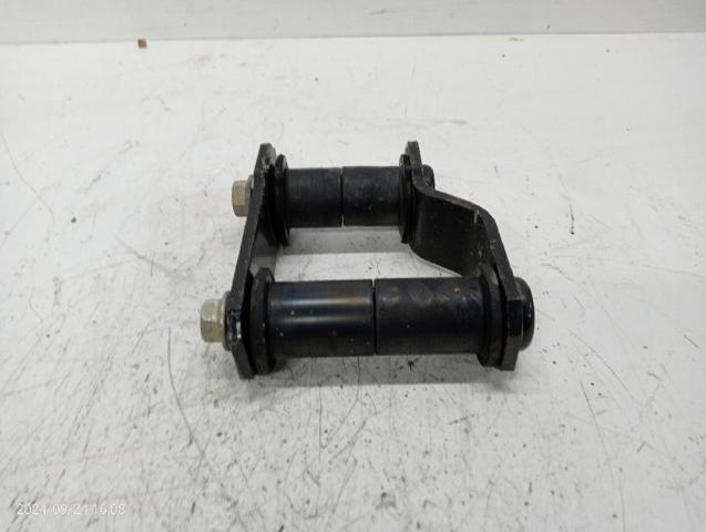 Buje de la bisagra del resorte de láminas 55046EB000 NISSAN