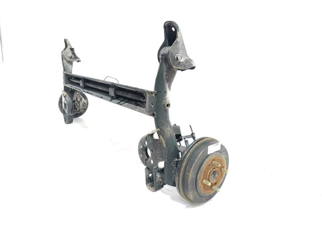 Subchasis trasero 551001C200 HYUNDAI
