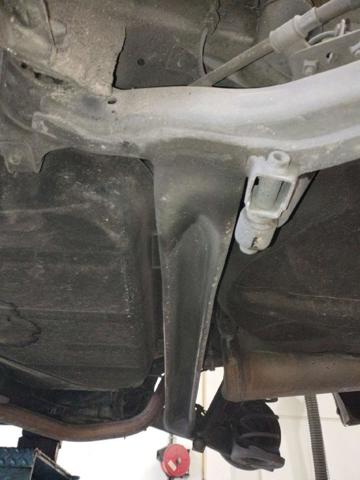 Subchasis trasero Hyundai I20  (PB)