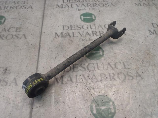 551002B100 HYUNDAI Barra longitudinal de suspensión trasera  en stock Huelva