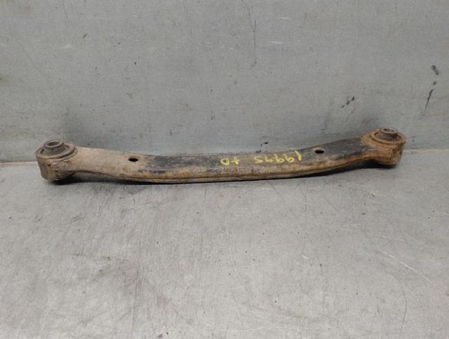 551002G000 Brazo superior de suspensión trasera izquierdo/derecho  comprar en Pontevedra