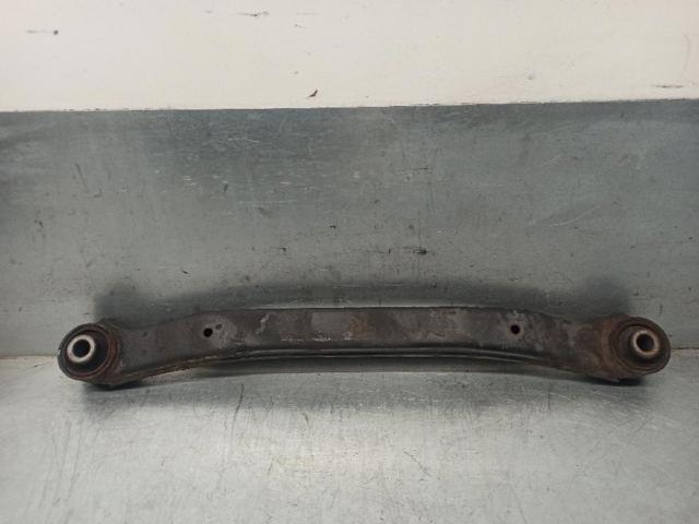 Brazo superior de suspensión trasera izquierdo/derecho 551002G000 HYUNDAI