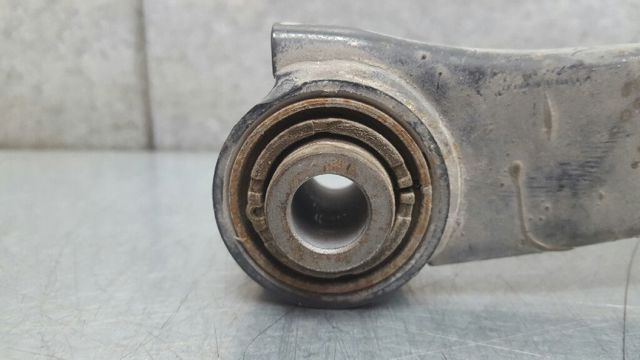 55100A6000 HYUNDAI Brazo transversal de suspensión trasera comprar Madrid