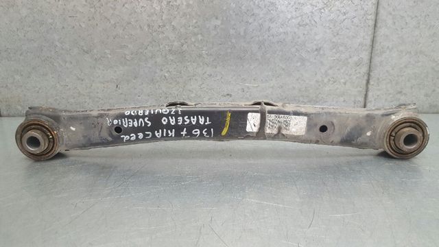 55100A6000 Brazo transversal de suspensión trasera  en stock Castellón