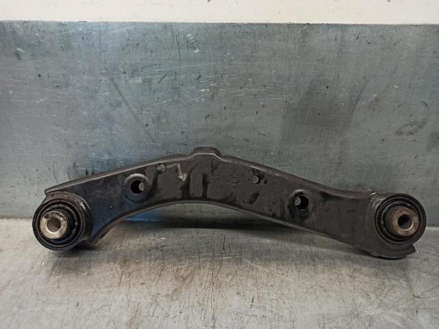 55100D3050 HYUNDAI Brazo superior de suspensión trasera izquierdo/derecho  comprar en Oviedo