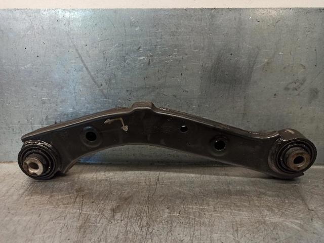 HYUNDAI 55100D3050 Brazo superior de suspensión trasera izquierdo/derecho  comprar en Ponferrada