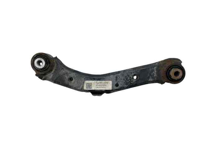 55100D3050 Brazo superior de suspensión trasera izquierdo/derecho  disponible Utrera