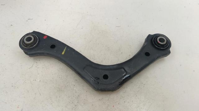 55100G4AA0 Brazo superior izquierdo de la suspensión trasera  comprar en Reus