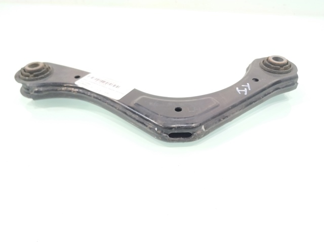 HYUNDAI 55100G4AA0 Brazo superior izquierdo de la suspensión trasera comprar Barcelona