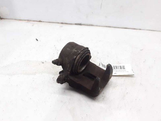 Pinza de freno delantera izquierda 5510250J01999 Suzuki