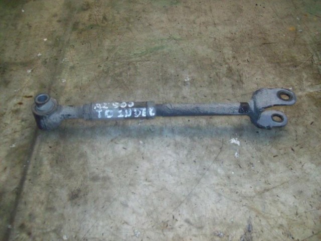 HYUNDAI 551102E101 Barra longitudinal de suspensión trasera  comprar en Albacete