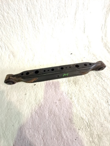 55110JD000 Brazo inferior derecho de la suspensión trasera  comprar en Pontevedra
