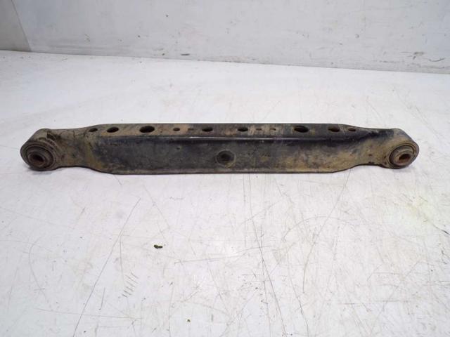 55110JG000 NISSAN Brazo de suspensión trasero inferior derecho  en stock Gandía