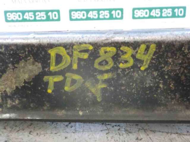 55110JG000 Brazo inferior derecho de la suspensión trasera  comprar en Pontevedra