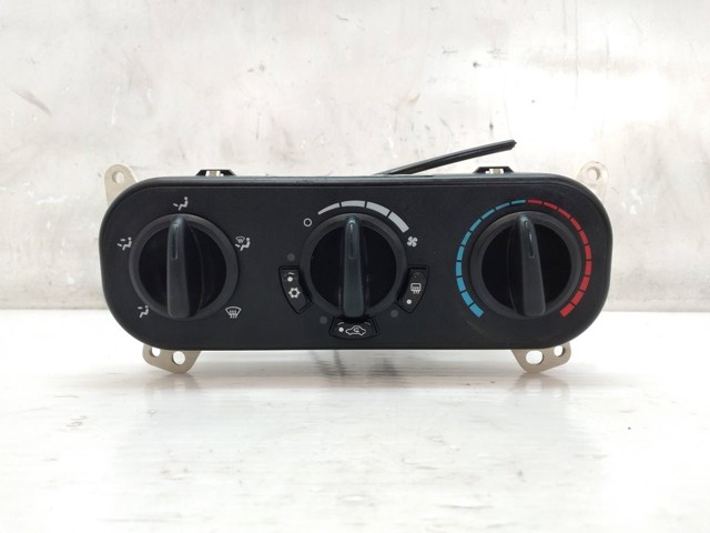 Elemento de control aire acondicionado para Jeep Patriot  ()