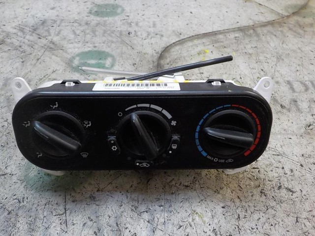 Elemento de control aire acondicionado para Jeep Patriot  ()