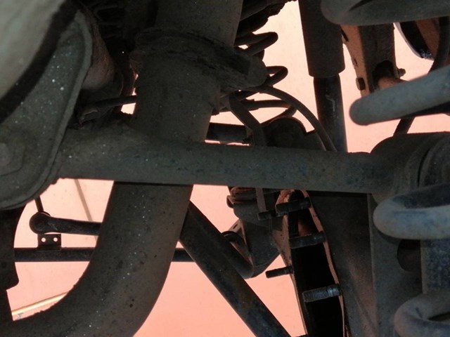Brazo suspension superior trasero izquierdo para nissan terrano ii 2.7 td 4wd td27t 551200F000