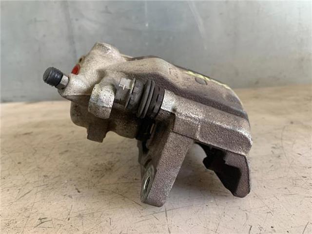 5512062J10 SUZUKI Pinza de freno delantera izquierda  en stock Huelva