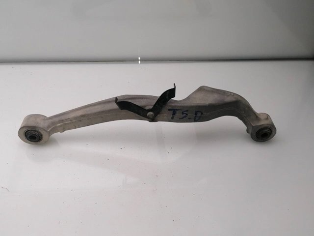 NISSAN 55120JD000 Brazo superior derecho de la suspensión trasera  en stock Salamanca