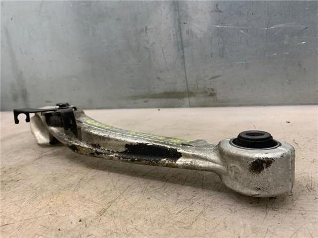 55120JD00B NISSAN Brazo superior derecho de la suspensión trasera  comprar en Oviedo