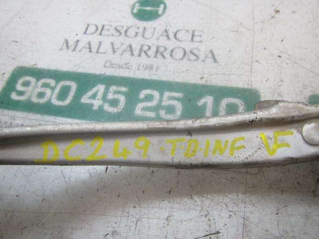 55120JD00B Brazo superior derecho de la suspensión trasera comprar Almería