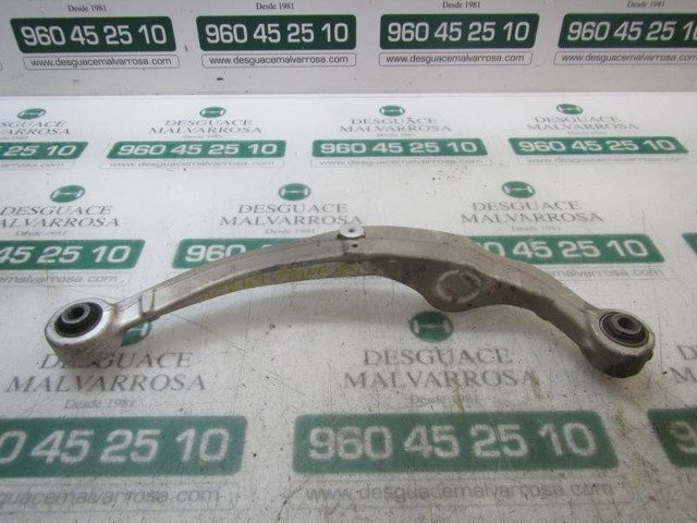 55120JD00B Brazo superior derecho de la suspensión trasera  en stock Castellón