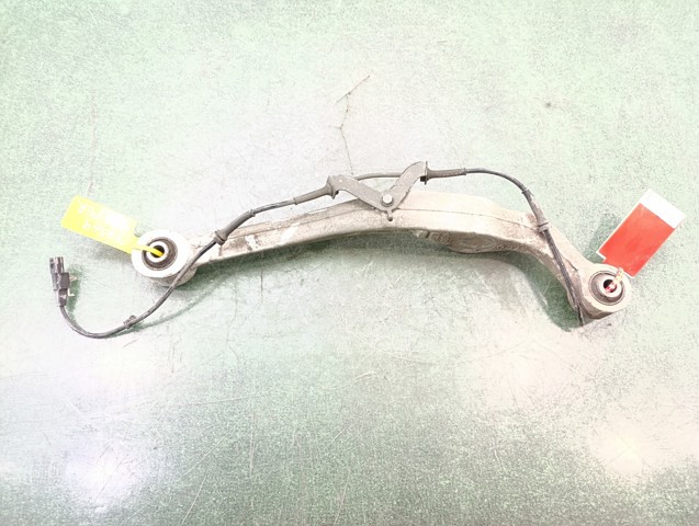 NISSAN 55120JD04A Brazo superior derecho de la suspensión trasera  comprar en Murcia