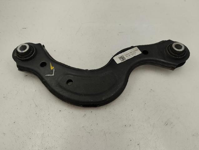 55120N9150 Brazo superior de suspensión trasera izquierdo/derecho  comprar en Reus