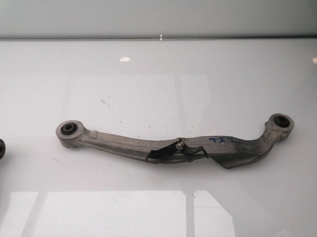 55121JD000 NISSAN Brazo superior izquierdo de la suspensión trasera comprar Bilbao