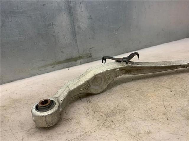 55121JD00B Brazo superior izquierdo de la suspensión trasera comprar Sevilla
