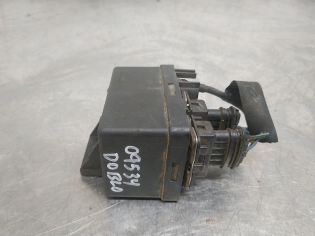 Relé de precalentamiento 55193073 FIAT
