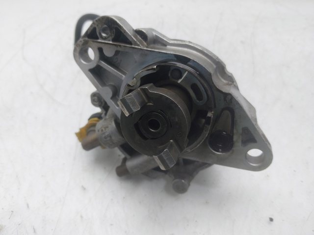 Depresor de freno Astra sedán (2012-2015) original desde 45,01 €