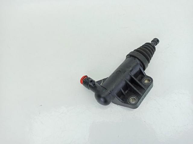 Cilindro receptor embrague 55196189 FIAT